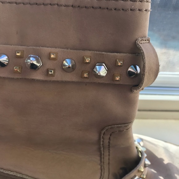 Sam Edelman booties with gold and silver accents - Picture 8 of 8